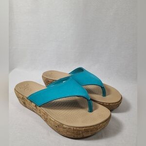 Crocs A-Leigh Cork Wedge Thong Flip Flop Sandals Size 9 womens Leather strap